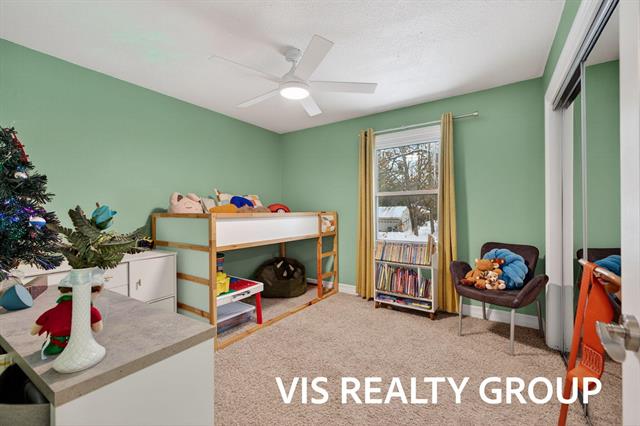 Builiding view thirty for 19210 Glendale, Spring Lake, MI. 49456