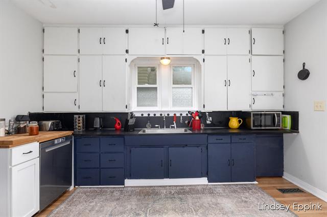 Builiding view seven for 22 Jefferson, Zeeland, MI. 49464