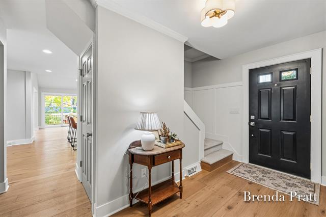 Builiding view three for 2559 Alger, Grand Rapids, MI. 49546