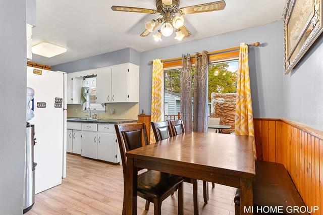 Builiding view five for 3801 Taft, Wyoming, MI. 49519