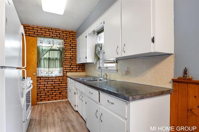 Builiding view six for 3801 Taft, Wyoming, MI. 49519