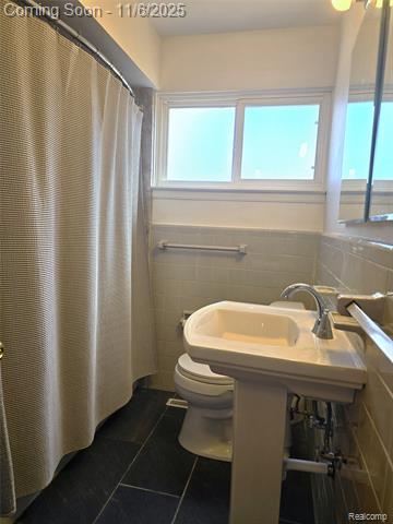 Builiding view fifteen for 629 N Campbell, Royal Oak, MI. 48067