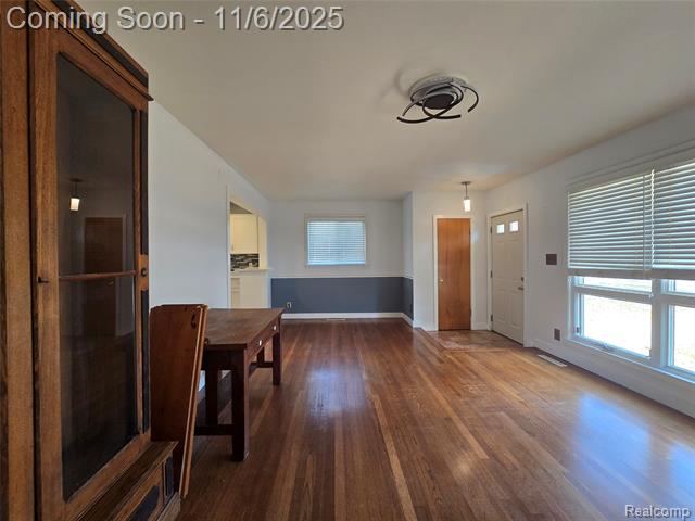 Builiding view two for 629 N Campbell, Royal Oak, MI. 48067