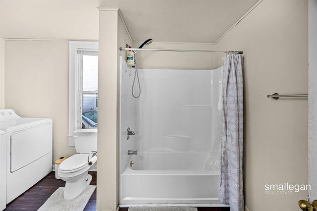 Builiding view fourteen for 1023 Pulawski, Grand Rapids, MI. 49504