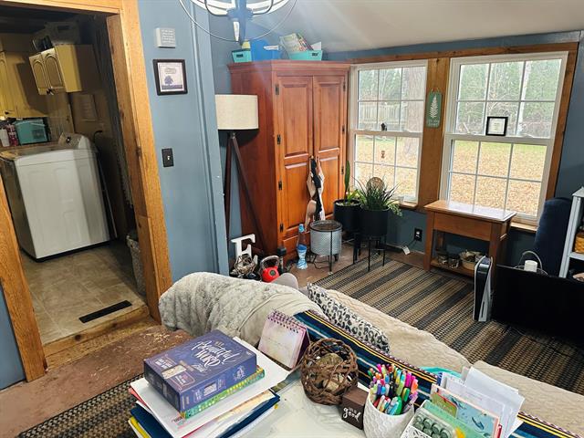 Builiding view thirteen for 404 Ellen, Union City, MI. 49094