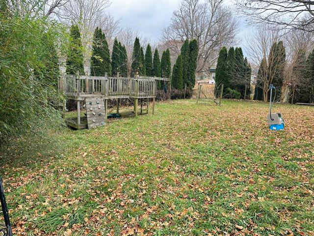 Builiding view thirty seven for 404 Ellen, Union City, MI. 49094