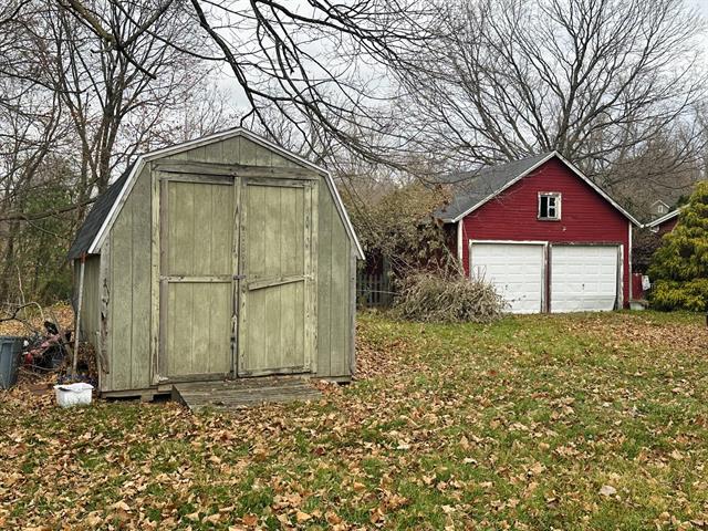 Builiding view twenty eight for 404 Ellen, Union City, MI. 49094