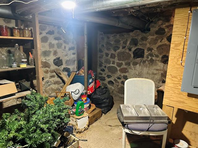 Builiding view twenty seven for 404 Ellen, Union City, MI. 49094