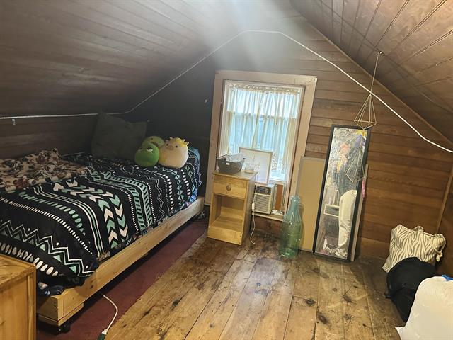 Builiding view twenty for 404 Ellen, Union City, MI. 49094