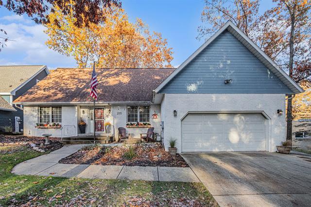 Builiding view one for 200 Marx, New Buffalo, MI. 49117