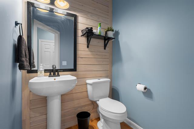 Builiding view seventeen for 4711 Andover Woods, Portage, MI. 49024