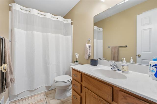 Builiding view twenty one for 4711 Andover Woods, Portage, MI. 49024