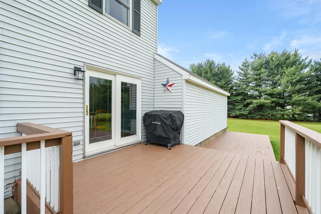 Builiding view thirty six for 4905 28Th, Kalamazoo, MI. 49048