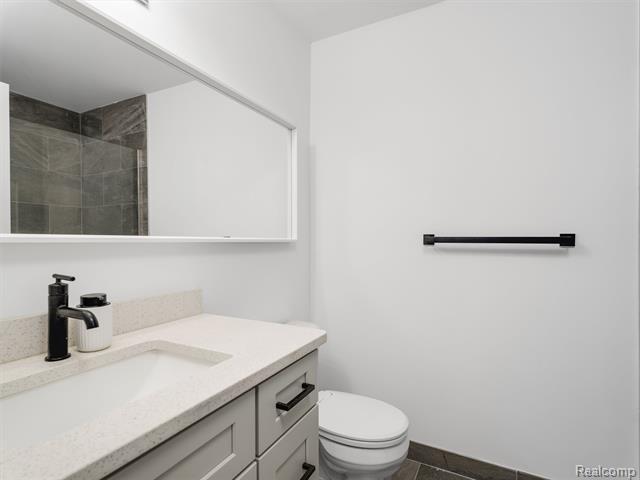 Builiding view twenty three for 2926 Artemis, Troy, MI. 48085