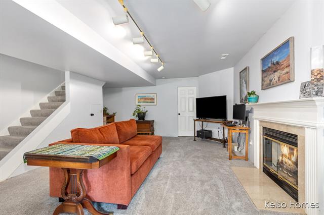 Builiding view fourteen for 2016 Tall Meadow, Grand Rapids, MI. 49505