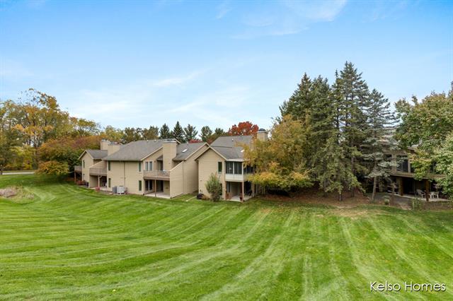 Builiding view twenty for 2016 Tall Meadow, Grand Rapids, MI. 49505