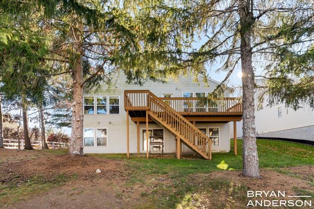 Builiding view forty five for 5984 Mill Point, Grand Rapids, MI. 49512