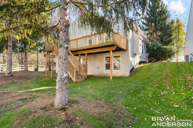 Builiding view forty six for 5984 Mill Point, Grand Rapids, MI. 49512