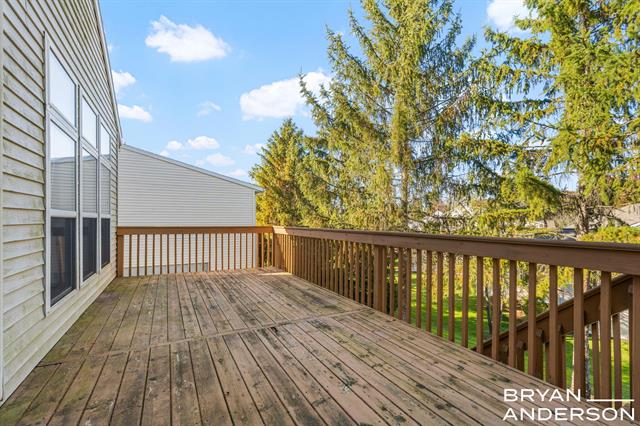 Builiding view forty two for 5984 Mill Point, Grand Rapids, MI. 49512