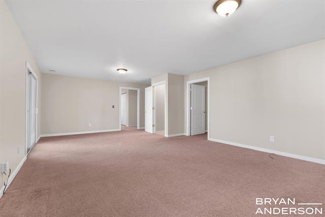 Builiding view thirty one for 5984 Mill Point, Grand Rapids, MI. 49512