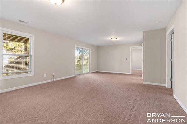 Builiding view thirty two for 5984 Mill Point, Grand Rapids, MI. 49512