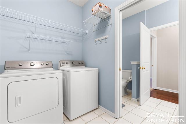 Builiding view twenty eight for 5984 Mill Point, Grand Rapids, MI. 49512