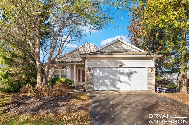 front view for 5984 Mill Pointse Court, Grand Rapids, Mi. 49512