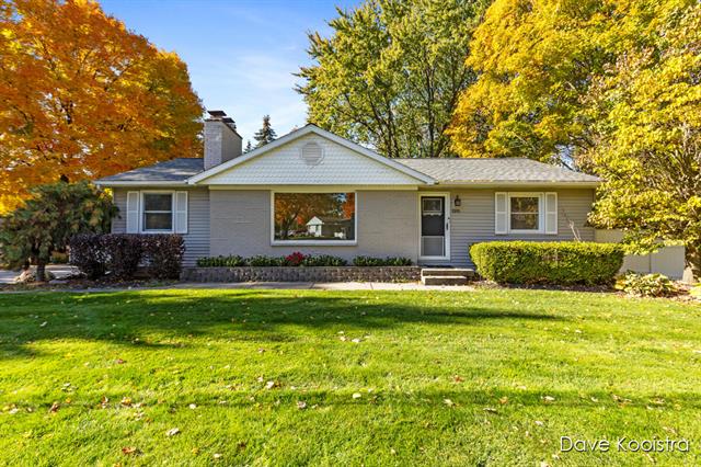 Builiding view two for 5191 Canal, Grandville, MI. 49418