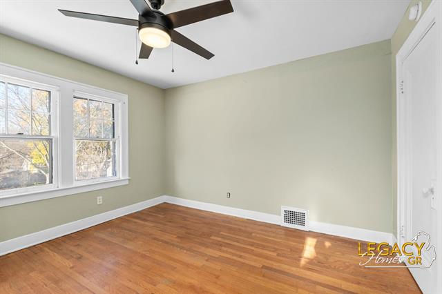 Builiding view seventeen for 1034 Cooper, Grand Rapids, MI. 49507