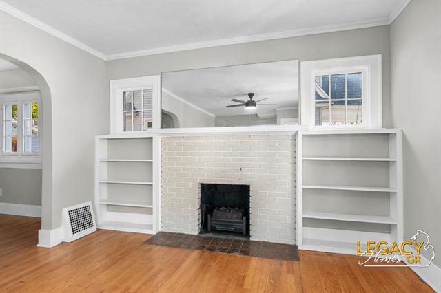 Builiding view three for 1034 Cooper, Grand Rapids, MI. 49507