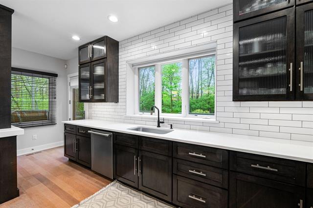 Builiding view eight for 33192 Old Post, Niles, MI. 49120