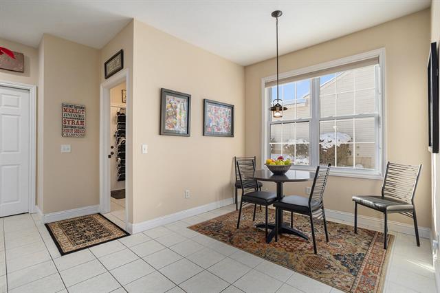 Builiding view five for 6895 Hunters, Kalamazoo, MI. 49048