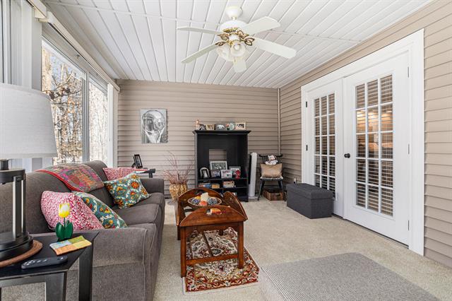 Builiding view fourteen for 6895 Hunters, Kalamazoo, MI. 49048