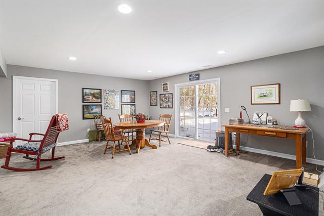 Builiding view seventeen for 6895 Hunters, Kalamazoo, MI. 49048