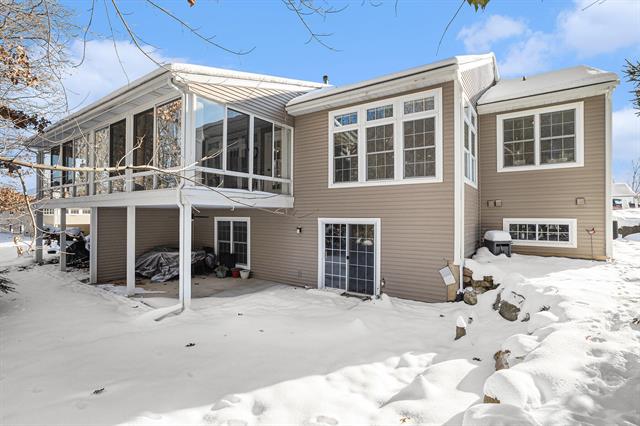 Builiding view twenty for 6895 Hunters, Kalamazoo, MI. 49048