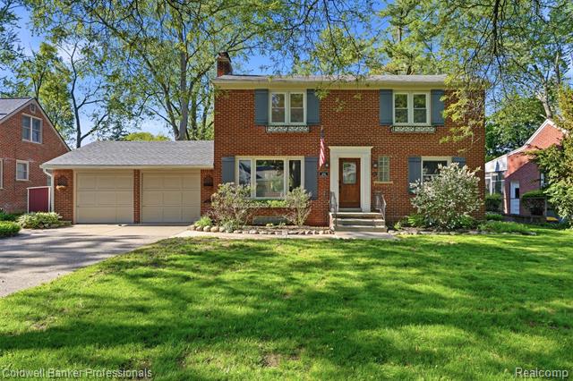 front view for 18761 Dolores Ave, Southfield, Mi. 48076
