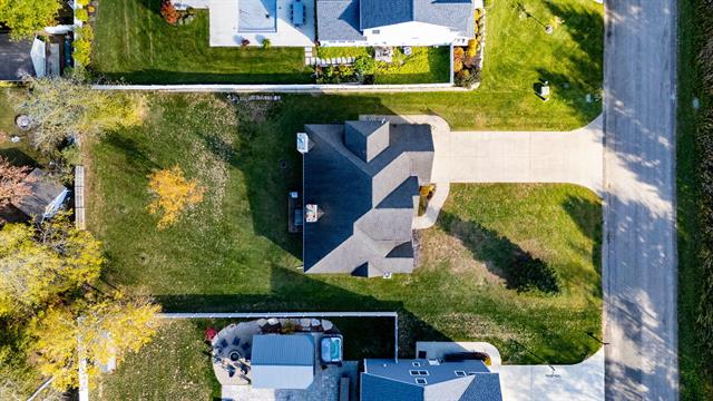 Builiding view four for 7409 Mitchell, South Haven, MI. 49090