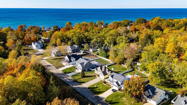 Builiding view one for 7409 Mitchell, South Haven, MI. 49090