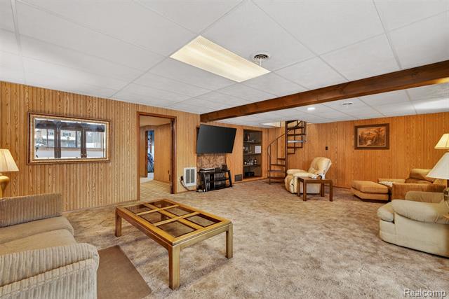 Builiding view nineteen for 6347 Johnson, Flushing, MI. 48433