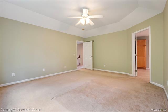 Builiding view forty one for 27852 Larson, Farmington, MI. 48331