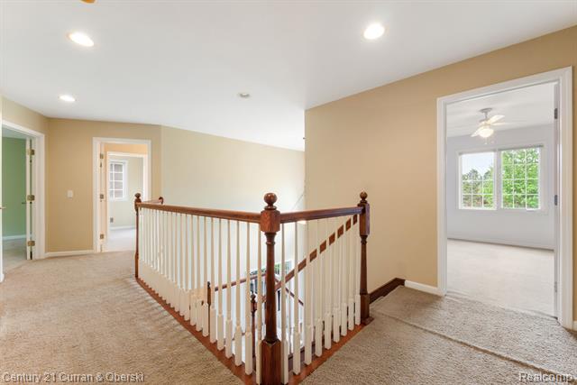 Builiding view thirty eight for 27852 Larson, Farmington, MI. 48331