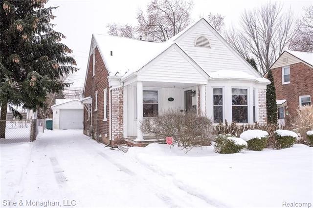 front view for 1591 Catalpa Dr, Berkley, Mi. 48072