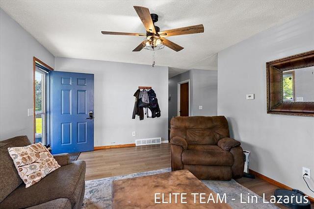 Builiding view seven for 524 Rose, Vicksburg, MI. 49097