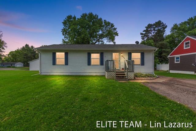 front view for 524 Rose Street, Vicksburg, Mi. 49097