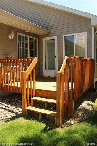 Builiding view twenty two for 2040 Blue Bell, Grand Rapids, MI. 49504