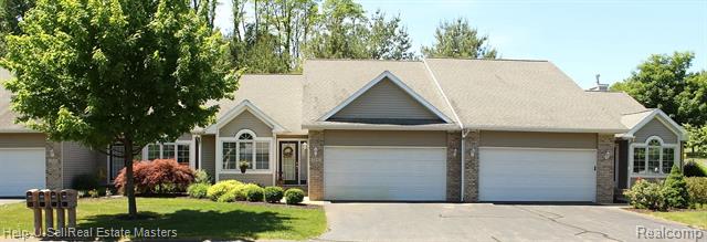 Builiding view two for 2040 Blue Bell, Grand Rapids, MI. 49504