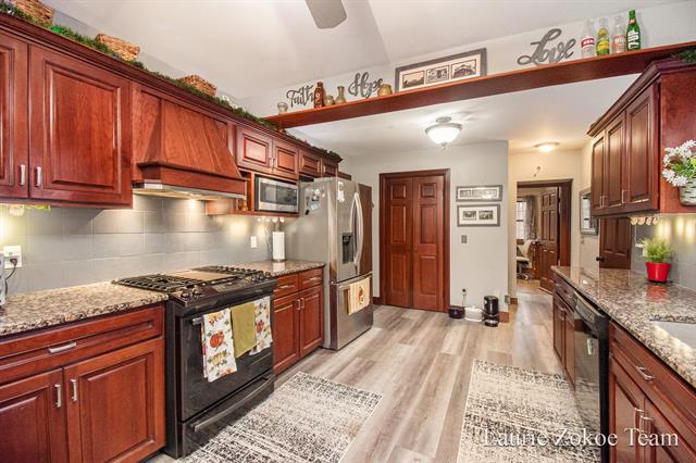 Builiding view five for 3947 76Th, Byron Center, MI. 49315