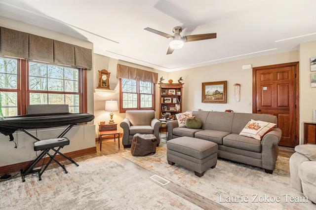 Builiding view nine for 3947 76Th, Byron Center, MI. 49315