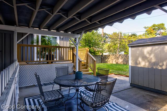 Builiding view fifty four for 934 Lockwood, Royal Oak, MI. 48067