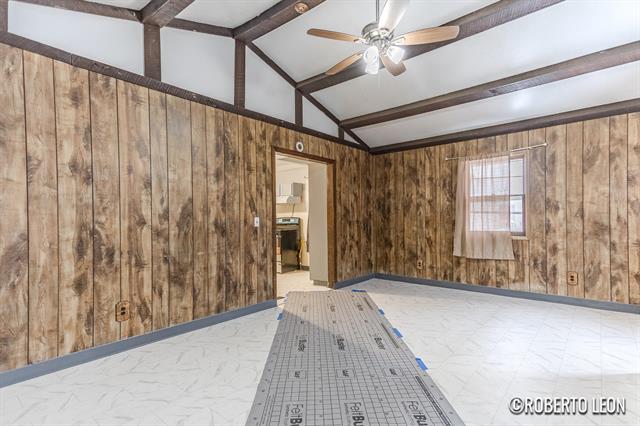 Builiding view three for 922 Burton, Wyoming, MI. 49509